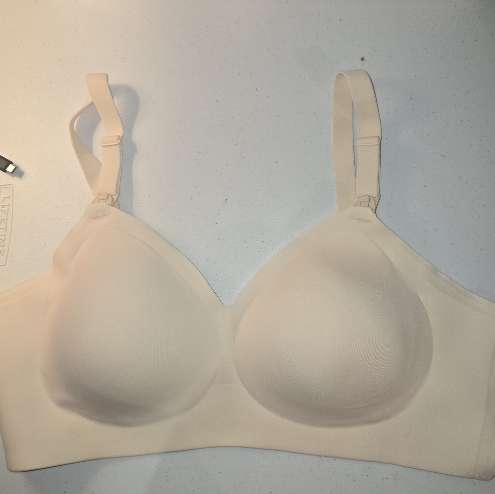 Brand New Momcozy Nursing Bra 3x